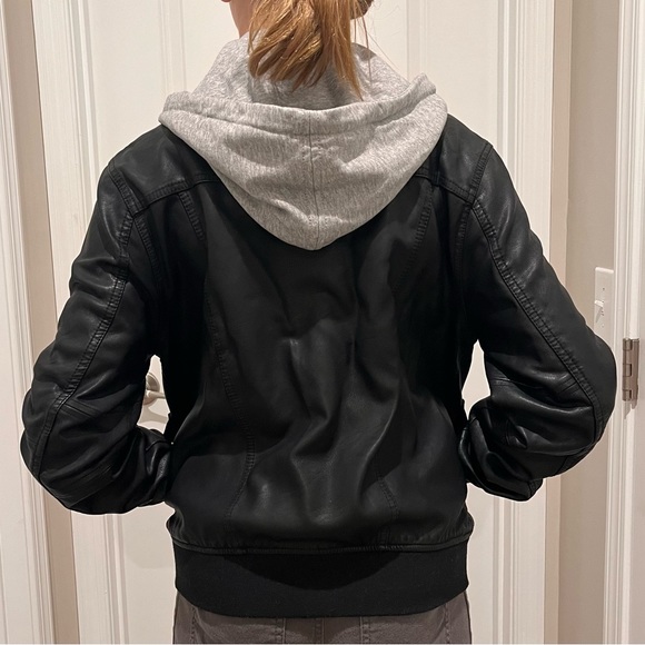 BlankNYC Black Pho Leather Jacket, Great Condition - Picture 4 of 5